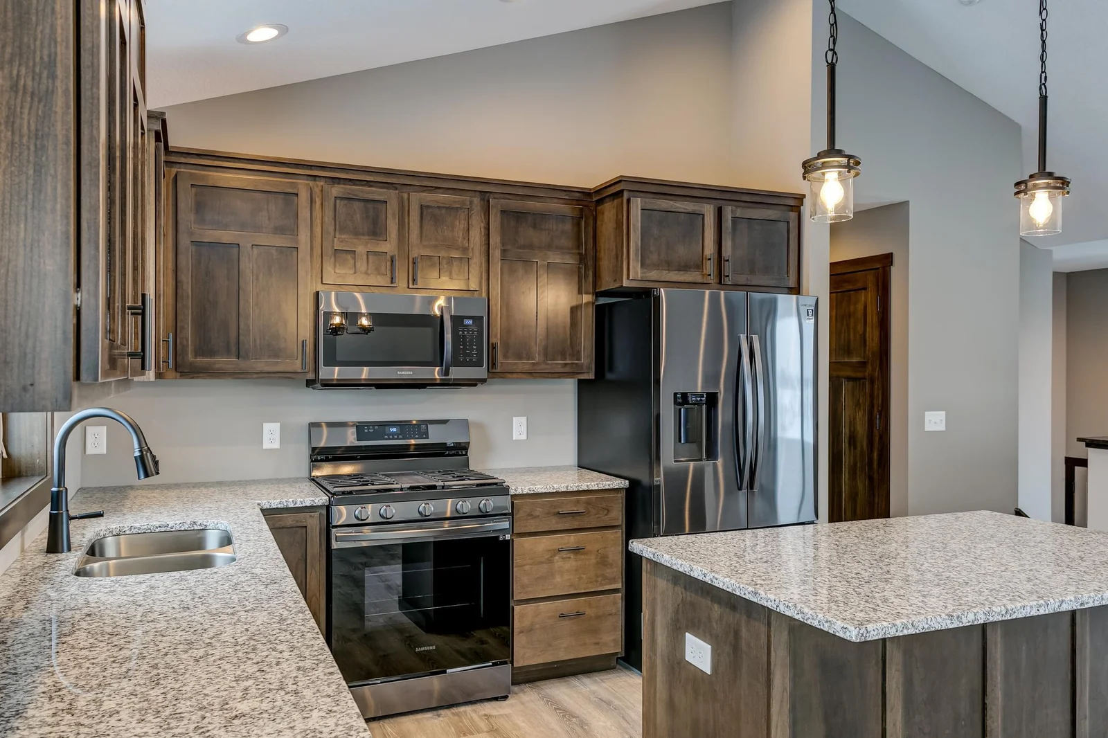 Photos are of a previously completed home with similar design and features. Actual selections, finishes, and materials may vary based on buyer choices and availability.