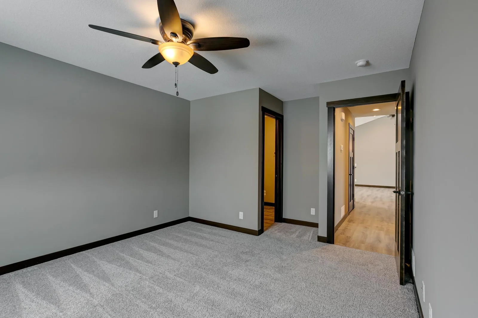 Photos are of a previously completed home with similar design and features. Actual selections, finishes, and materials may vary based on buyer choices and availability.