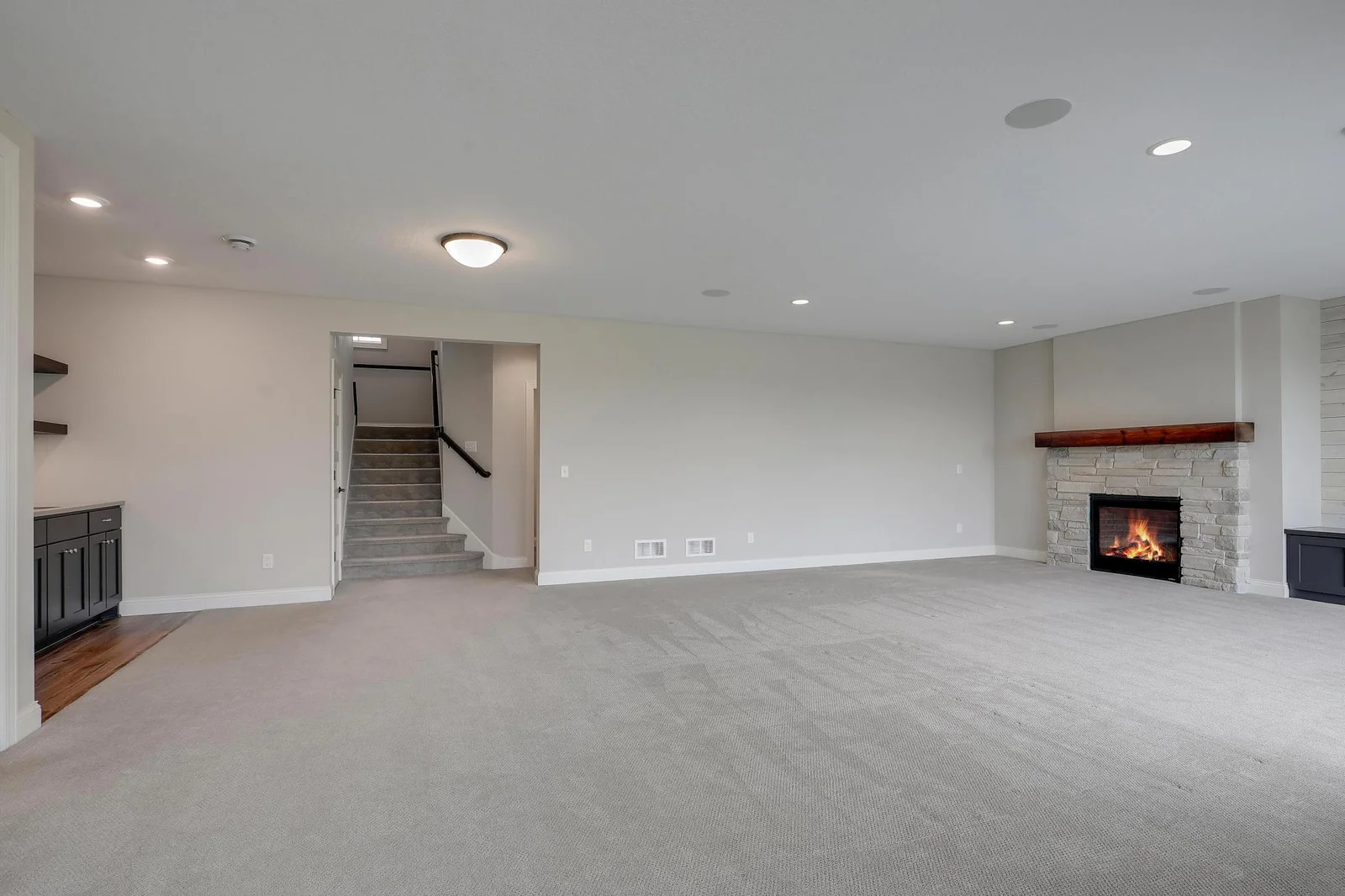 8710Photography-Web-Friendly-5841-Robert-Road-Independence-MN-55359-59.jpg