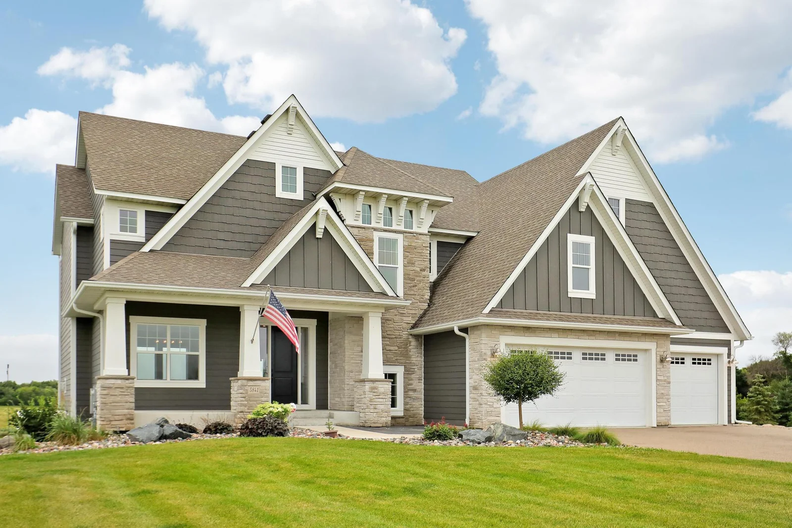 8710Photography-Web-Friendly-5841-Robert-Road-Independence-MN-55359-5.jpg