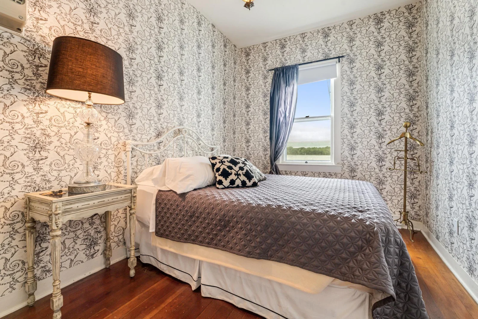 2nd floor Unit 2 BR 1