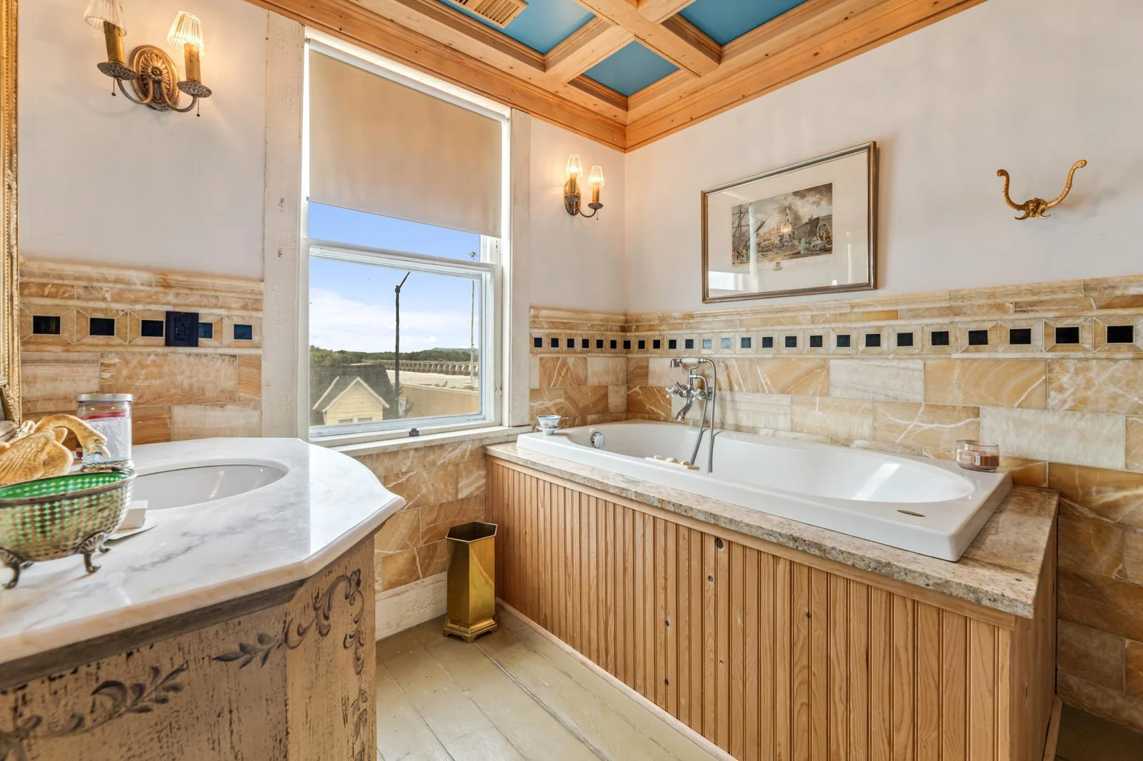 3rd floor bath