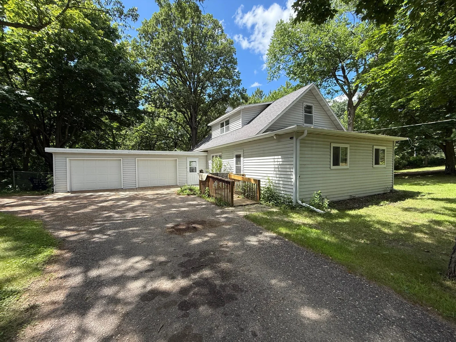 119 5th Street, Frazee