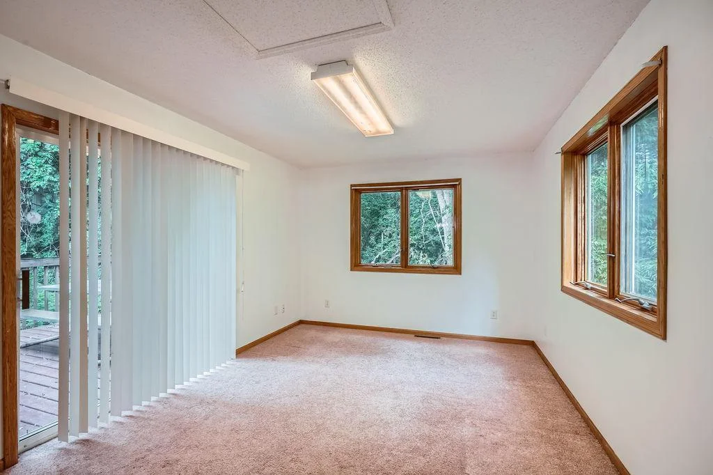 All Seasons Room