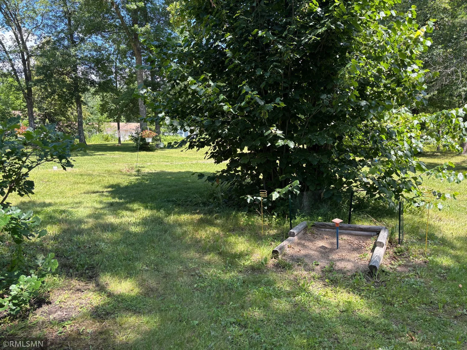 Horseshoe pit.