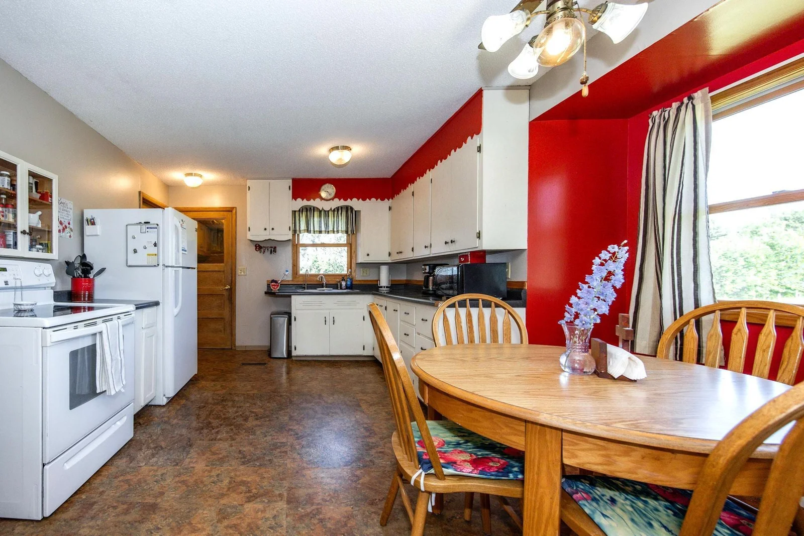 Dining Room_001_1