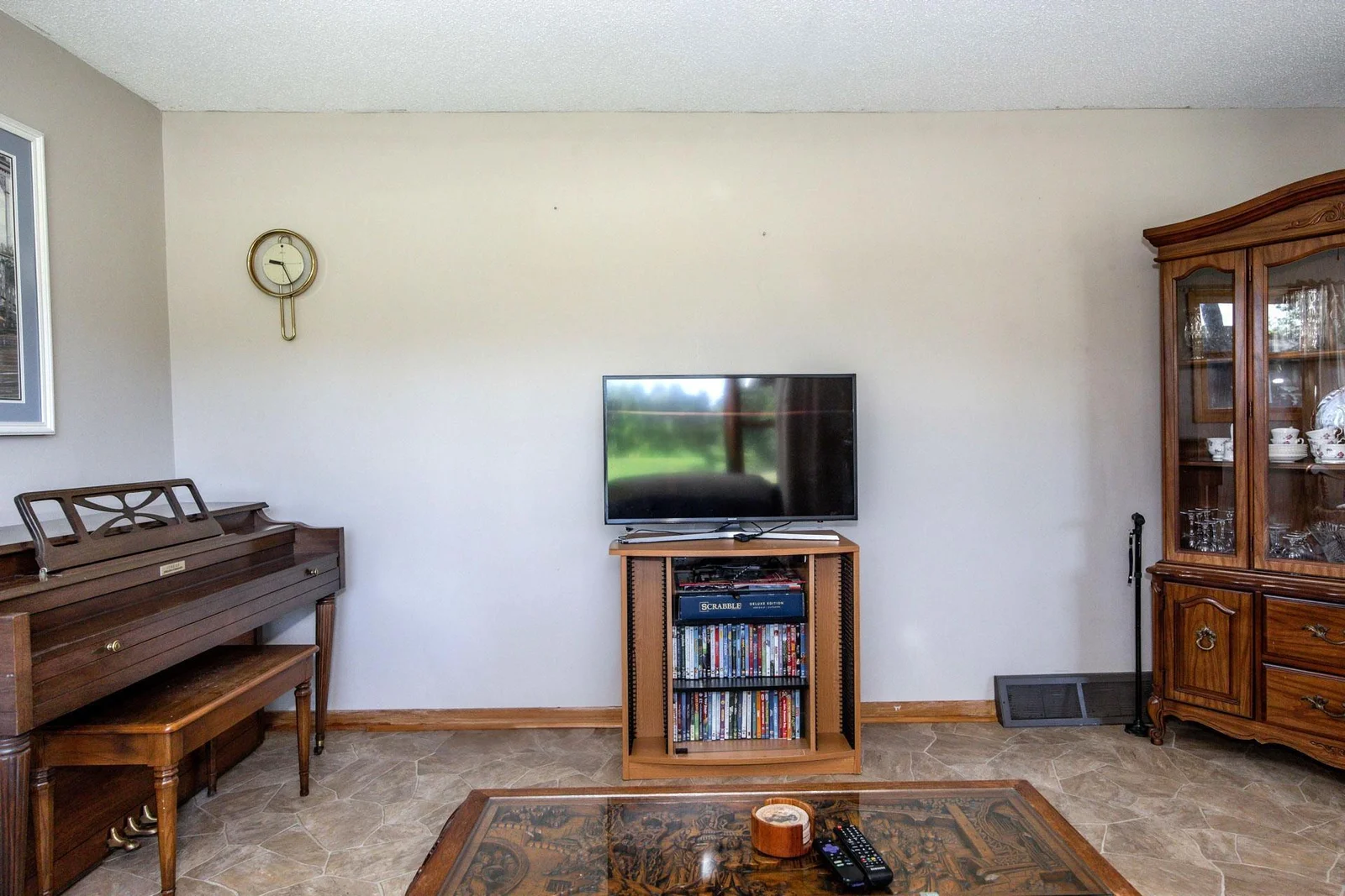 Living Room_004_1