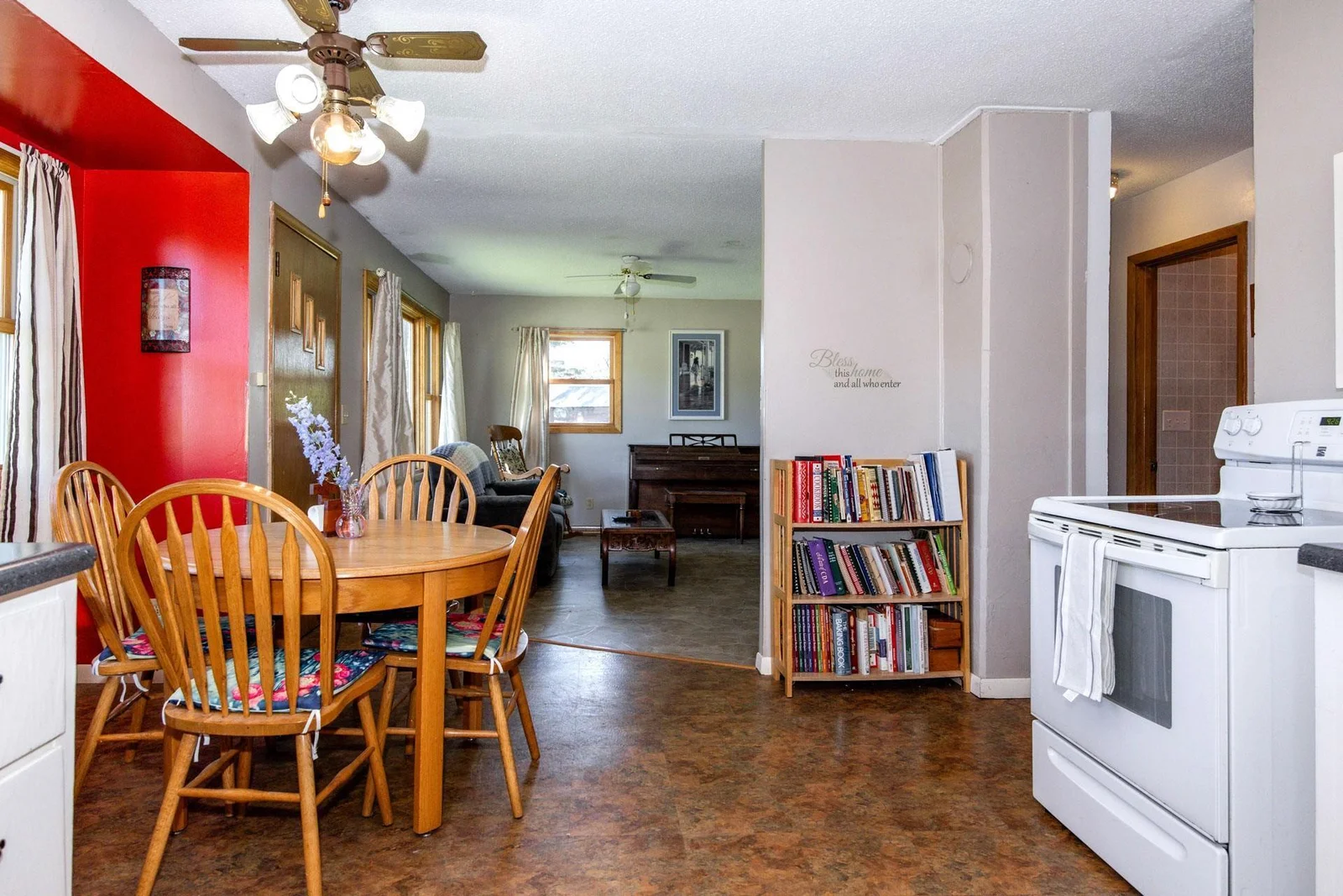 Dining Room_004_1