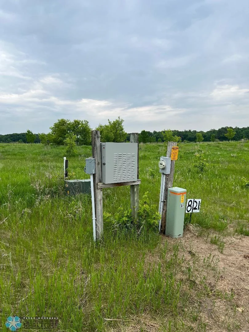 Land.electrical.jpg