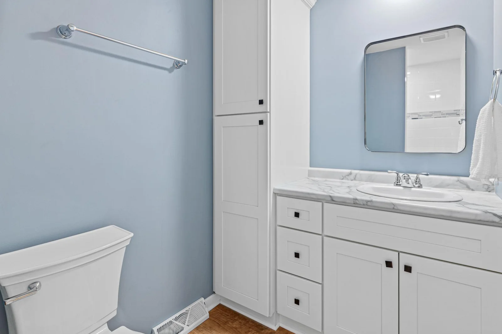 2206 293rd Lane NW-21.jpg