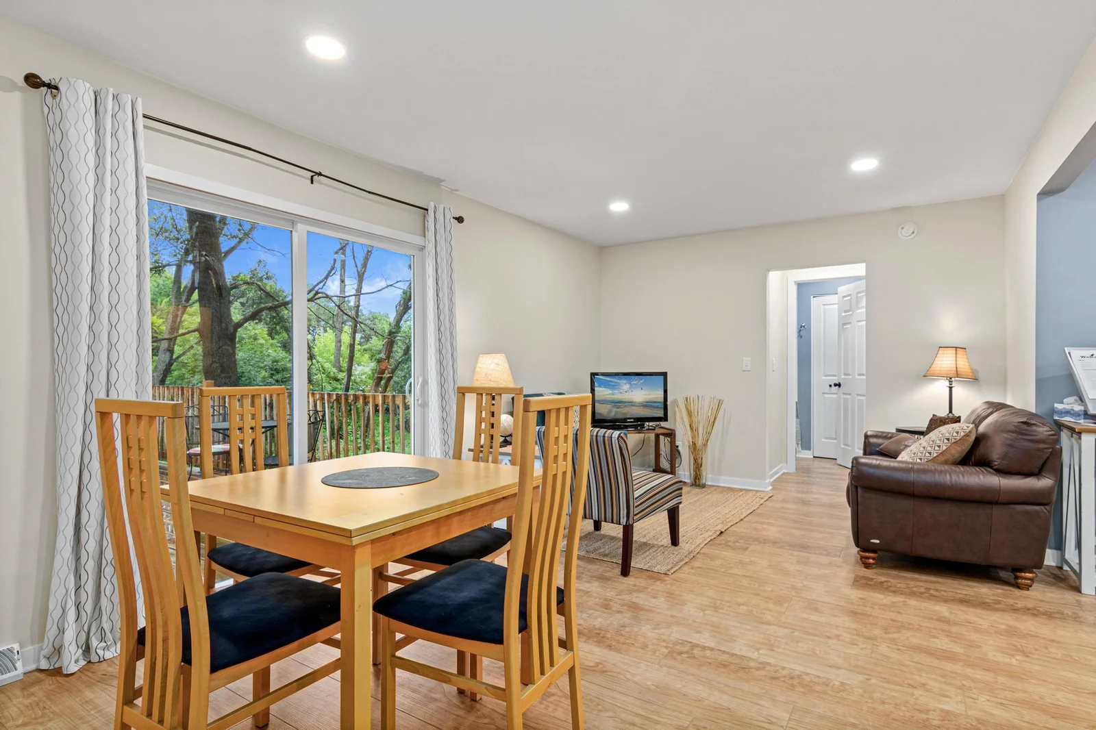 2206 293rd Lane NW-5.jpg