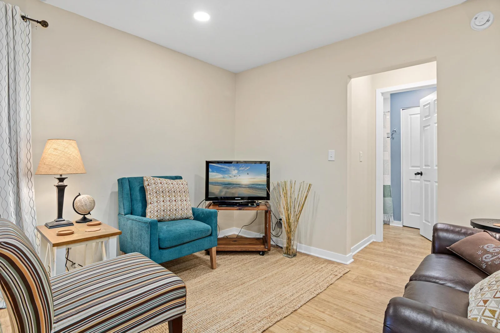 2206 293rd Lane NW-7.jpg