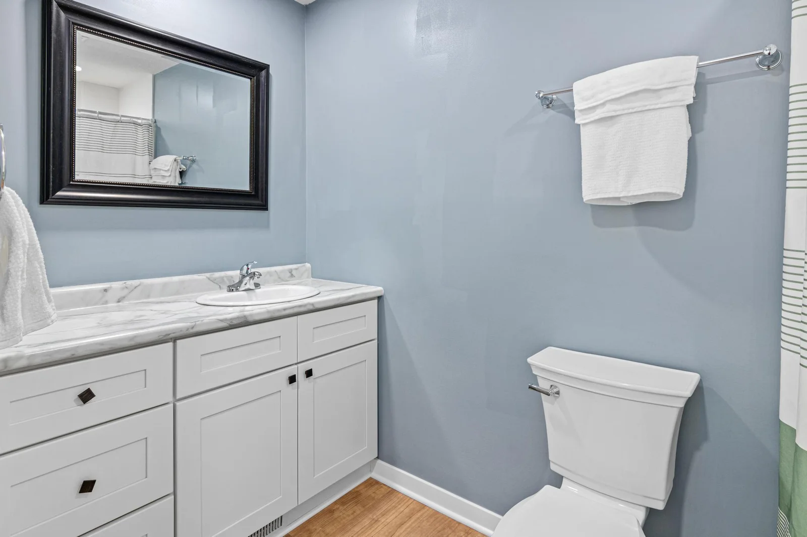 2206 293rd Lane NW-20.jpg
