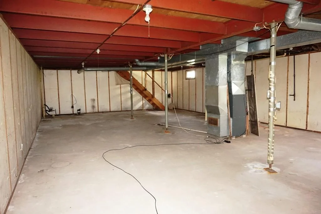 8 Basement.JPG