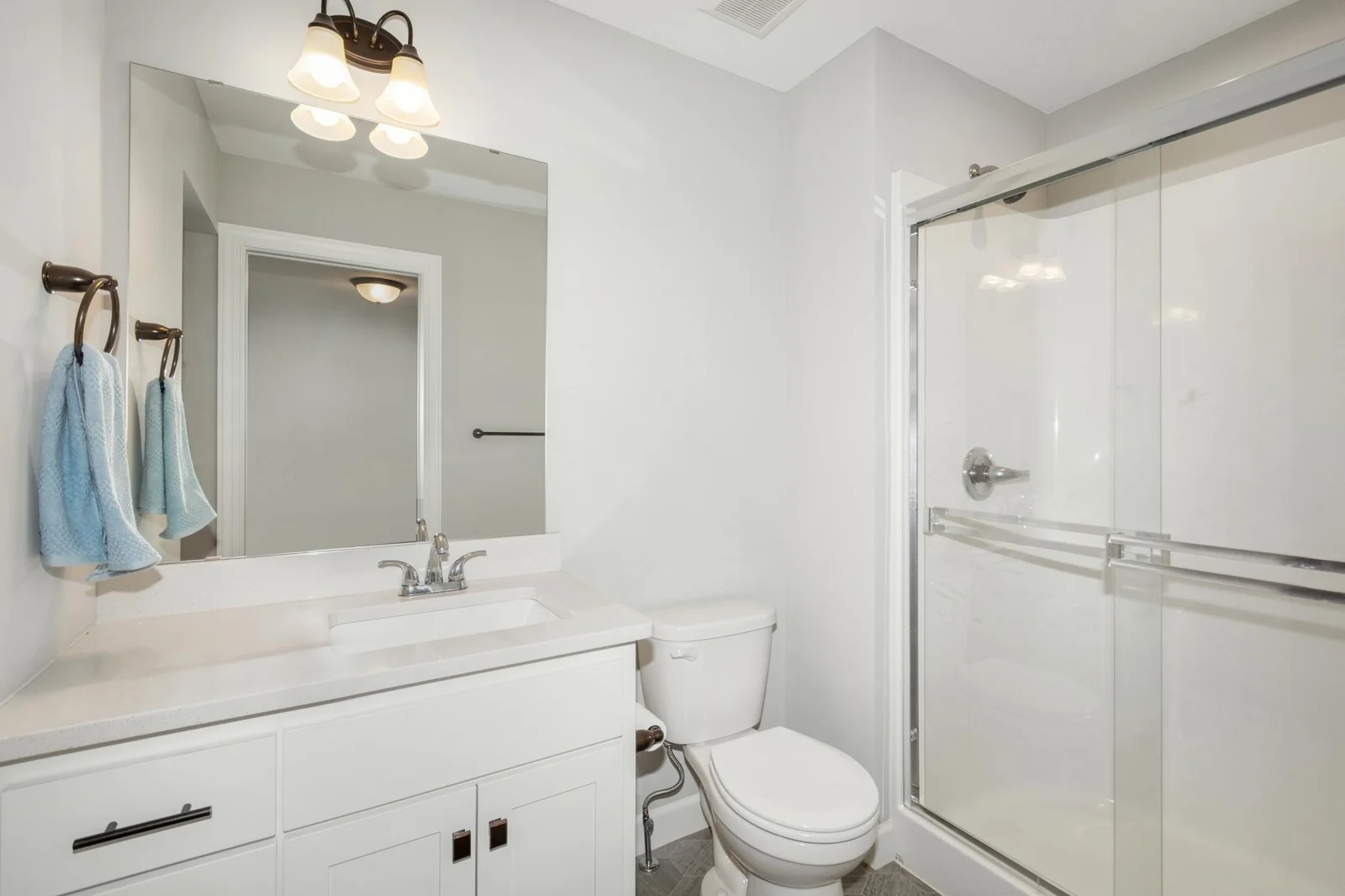 En suite BA, upper level