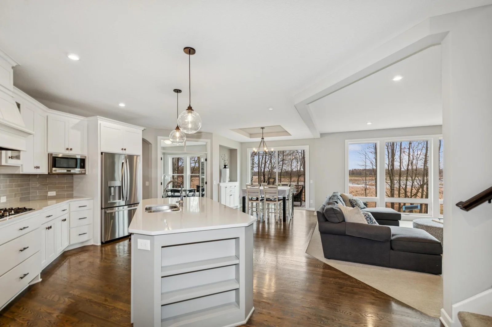 Open and spacious - Walls of windows