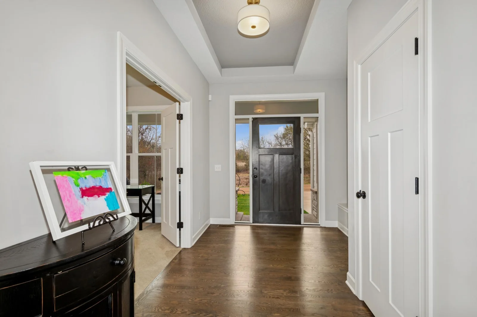 Fresh and clean Front foyer