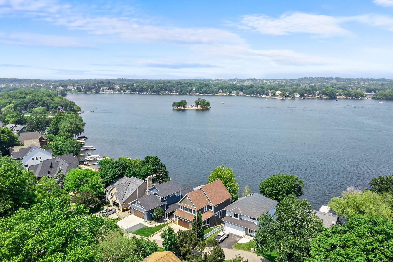 A wonderful setting on Prior Lake close to Charlie's restaurant