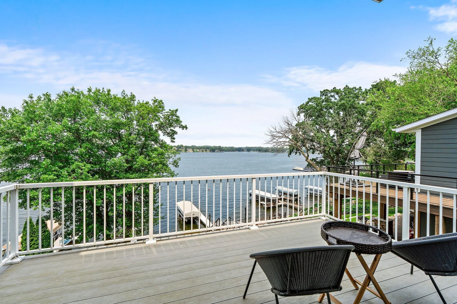 Take in that lake view!