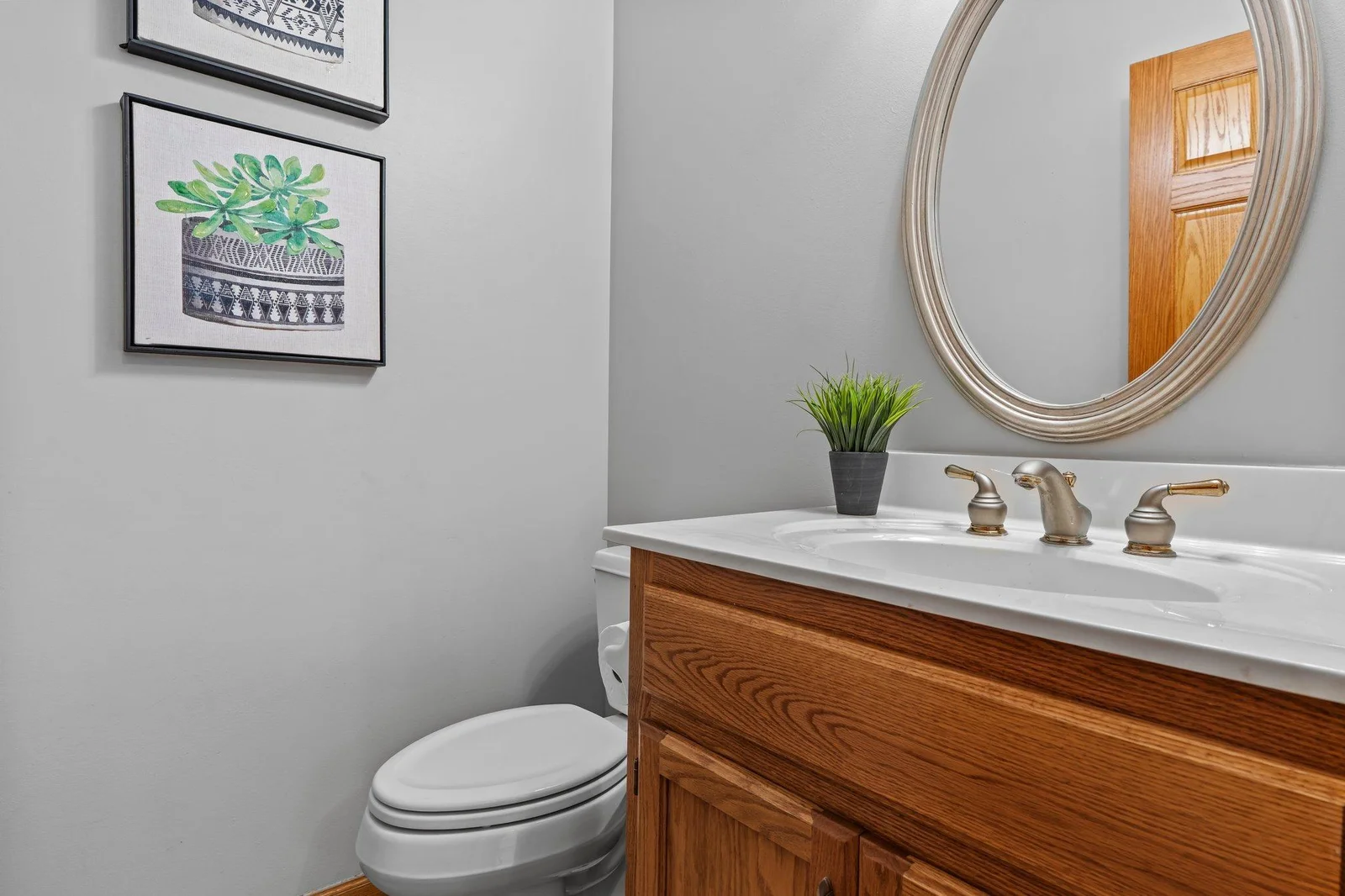 Powder room