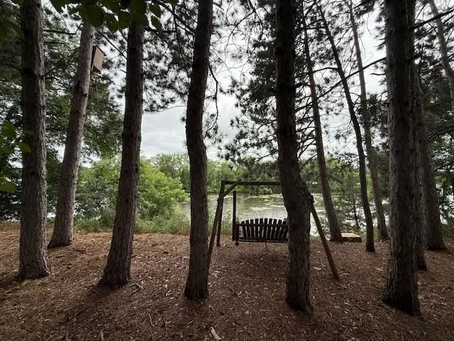 Thumbnail photo 19