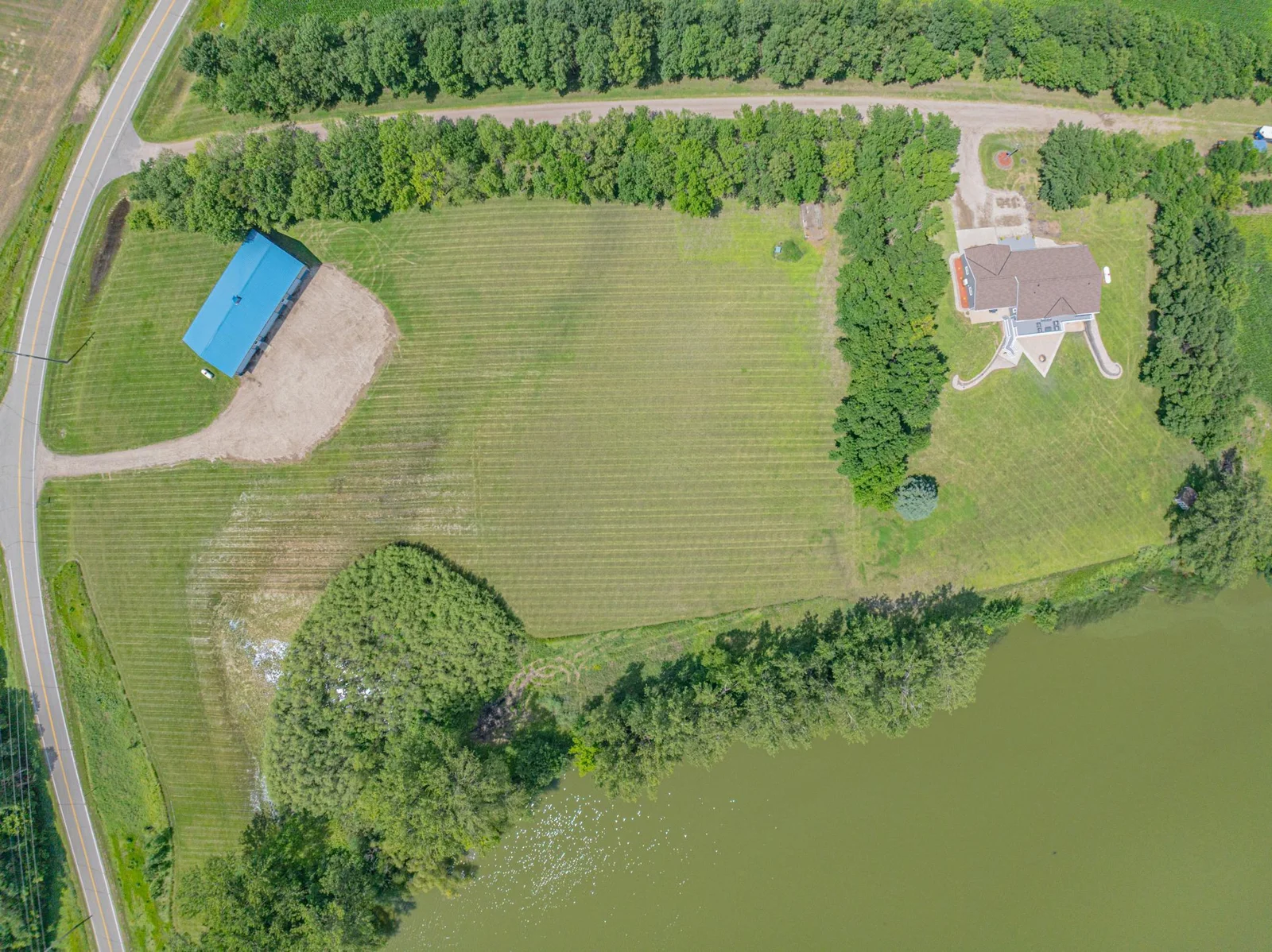 dji_fly_20250719_142322_619_1752953485200_photo.jpg
