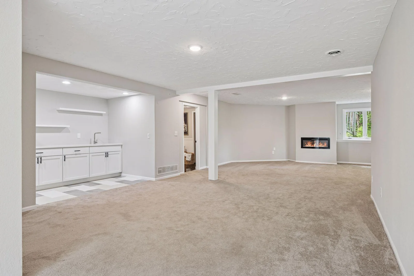 Lower Level Rec Room
