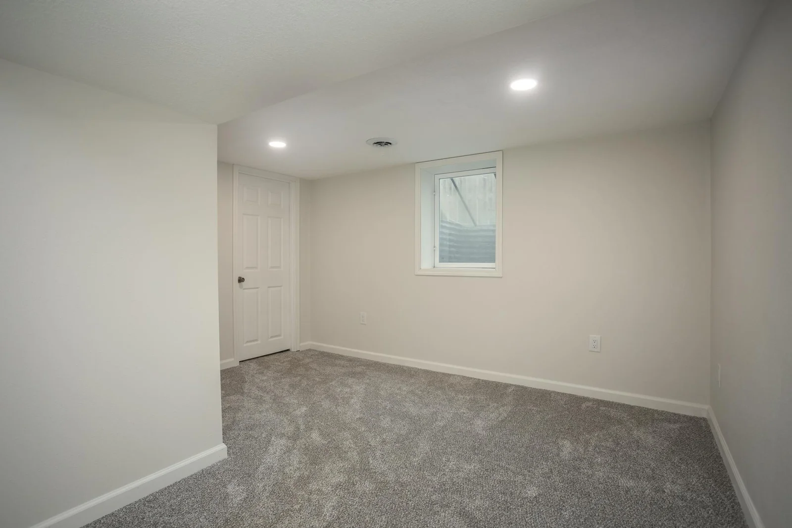 Lower Level 3rd Bedroom