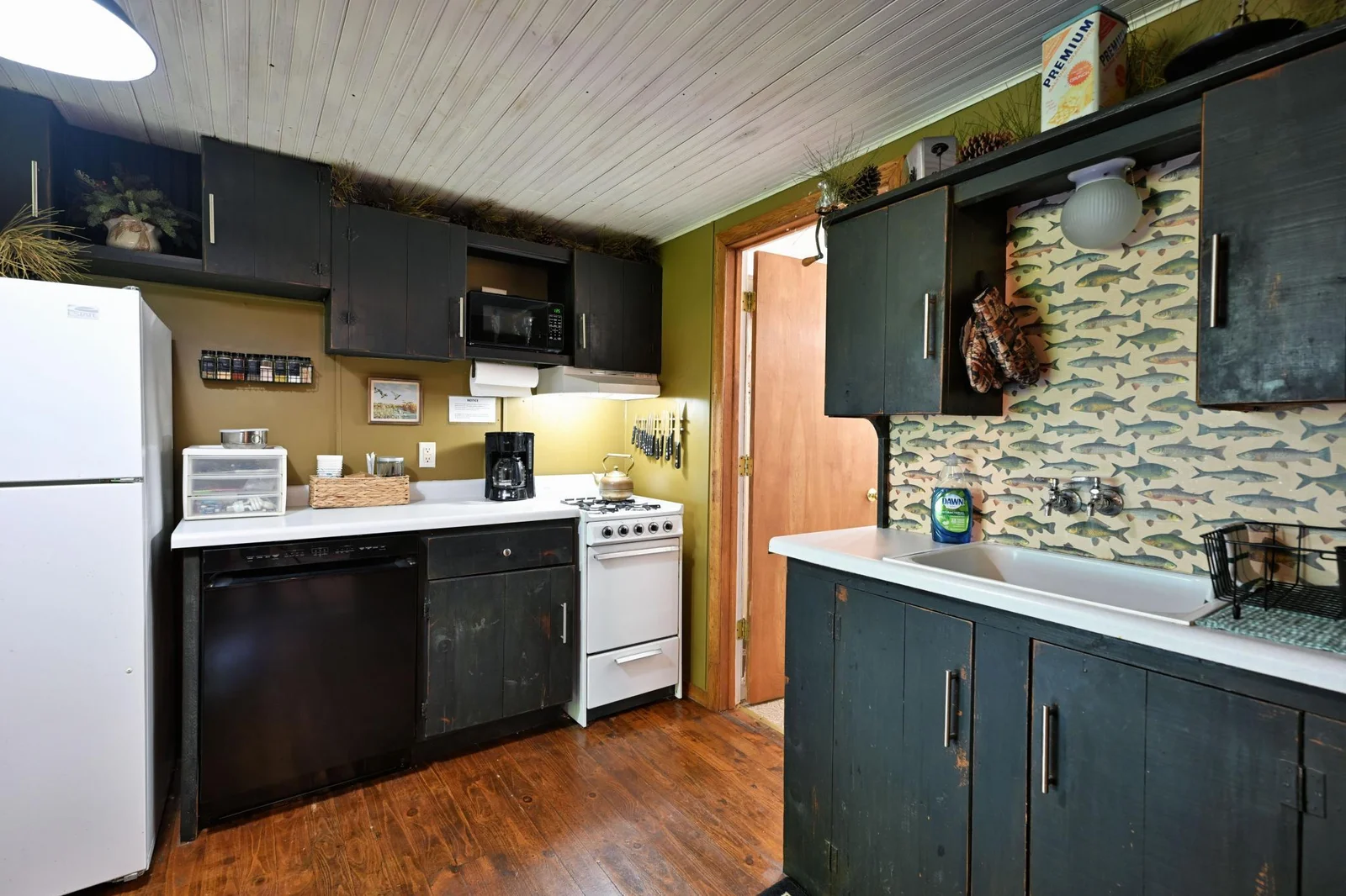 Barefoot Bungalow Cabin
