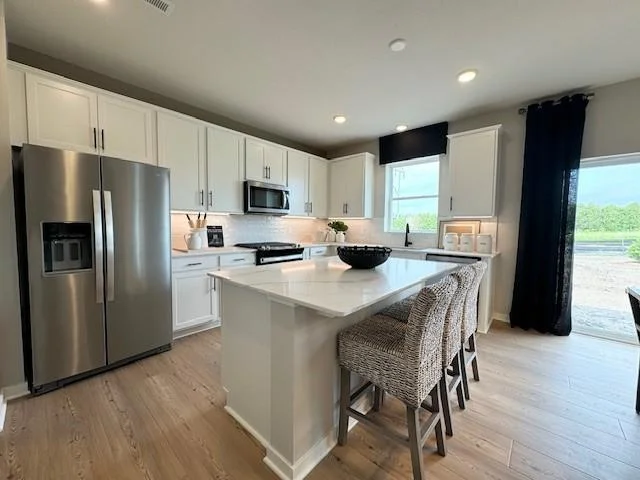 Lowry Model Kitchen 1.jpg