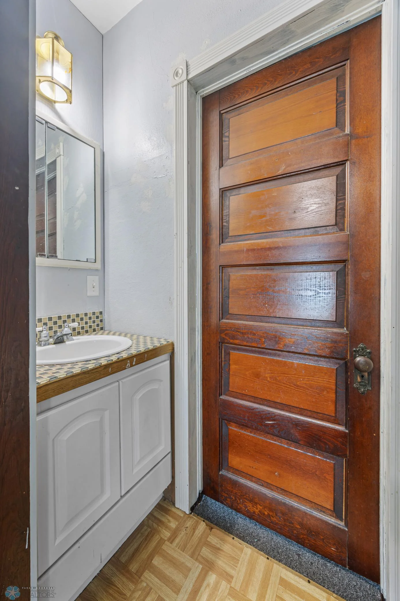 MF HALF BATH.jpg