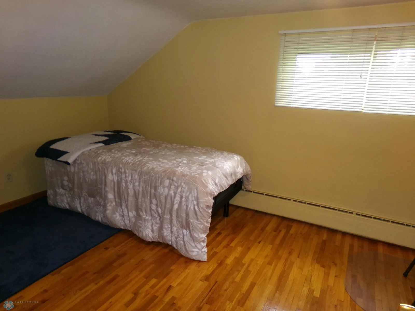 2nd Story Bedroom 2.JPG