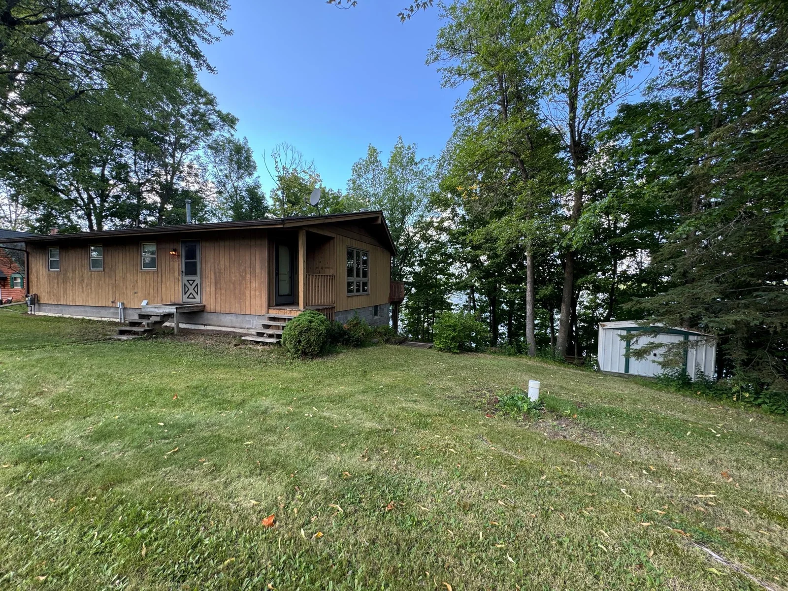 90520 Island Loop, Windemere Twp